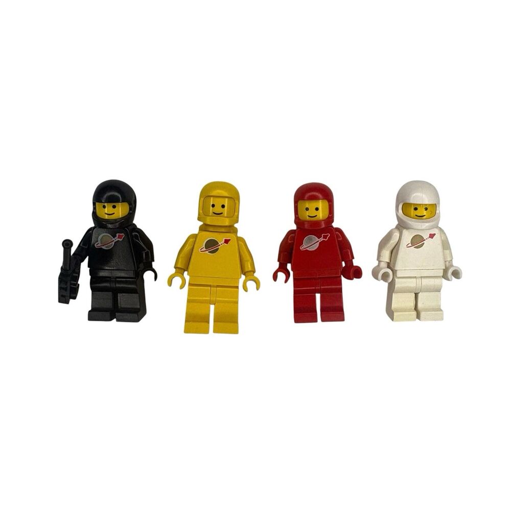 Lot of 4 Lego Black Yellow Red White Spaceman Minifigure Classic Space Vintage